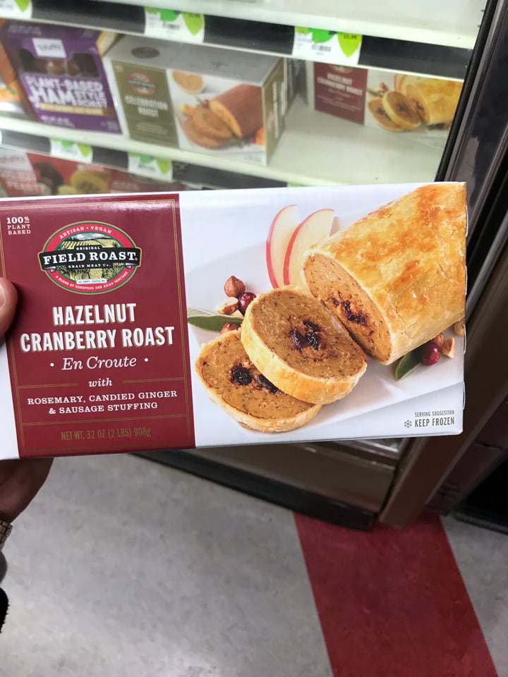 photo of Field Roast Hazelnut Cranberry Roast en croute shared by @veganbrenna87 on  02 Dec 2019 - review