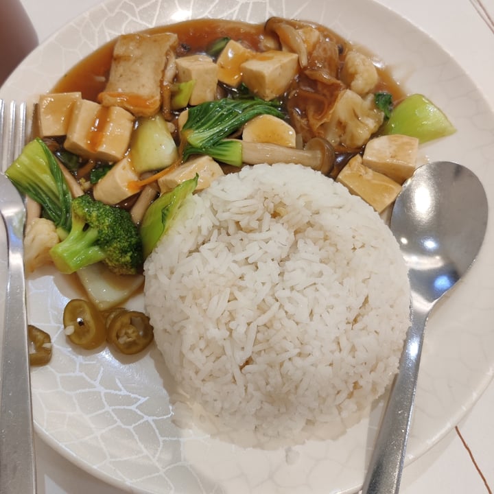 photo of Green Bliss Habitat Vegetable Tofu Rice shared by @addadasalulu on  21 Sep 2022 - review