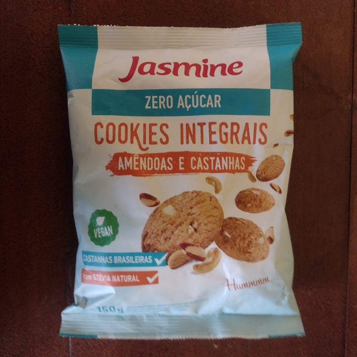 photo of Jasmine cookies amendoas e castanhas shared by @chokito22 on  10 May 2022 - review