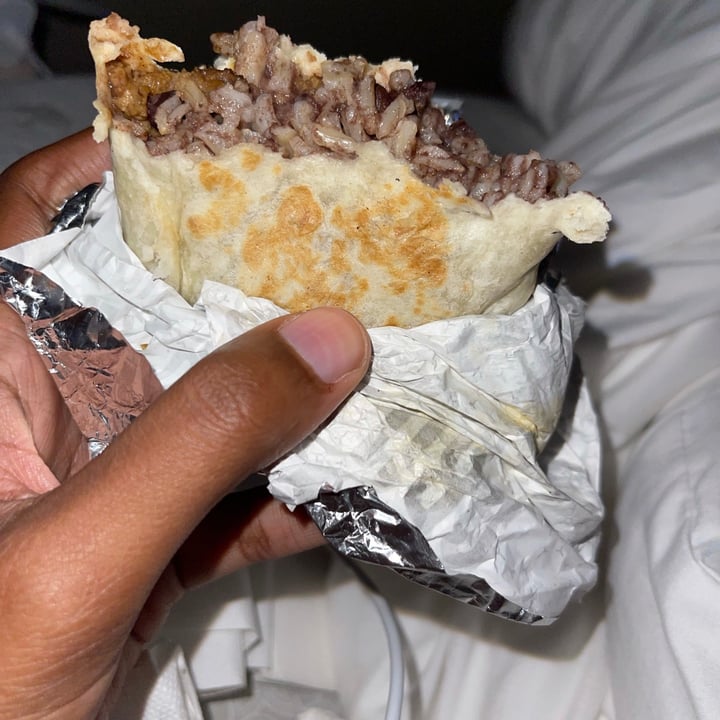 review photo of Pollo Tropical Vegan Wrap shared by @meganandersunshine on 29 Jul 2021 - review