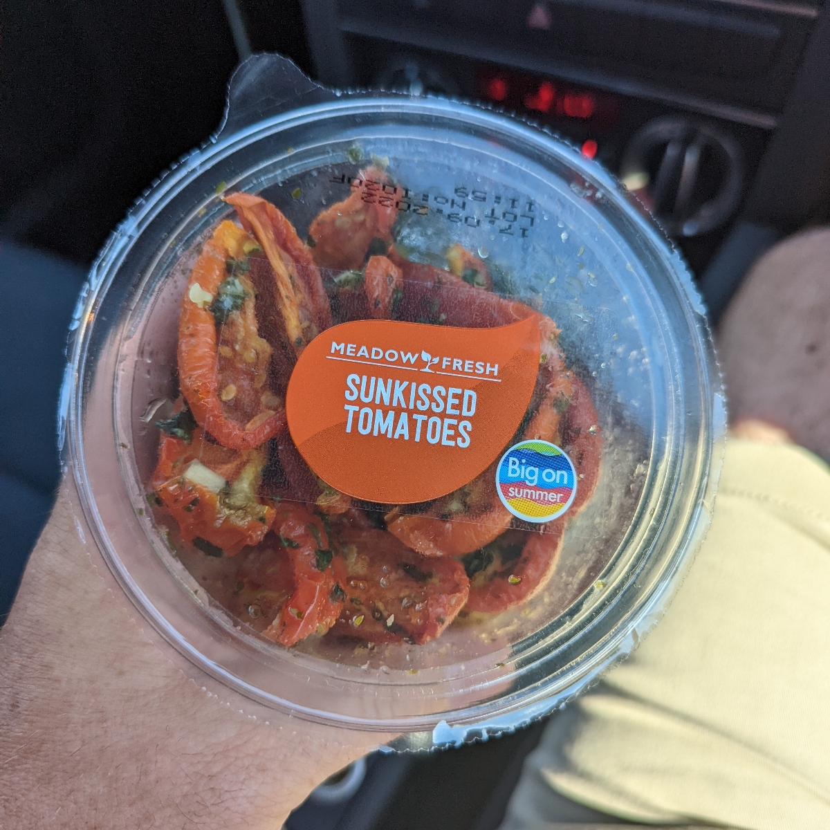 Meadow Fresh Sunkissed tomatoes Reviews abillion