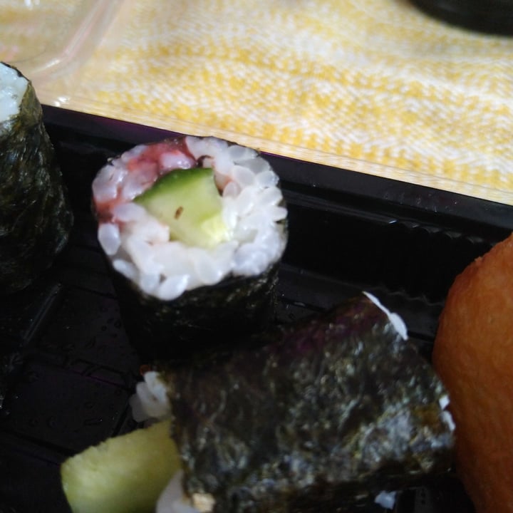 photo of Sushi Heads Oshinko Skinny Roll shared by @adona on  10 Feb 2021 - review