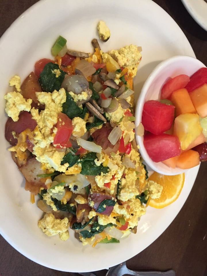 photo of Evan's Kitchen and Catering Vegan Scramble shared by @thenutritionprof on  14 Oct 2018 - review