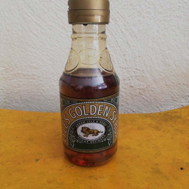 photo of Lyle's Golden Syrup Lyle's Golden Syrup shared by @methevegan on  16 Jan 2020 - review