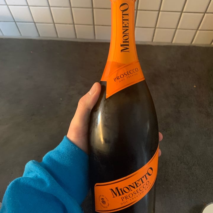 review photo of Mionetto prosecco Monetto prosecco shared by @denf on 02 Dec 2021 - review