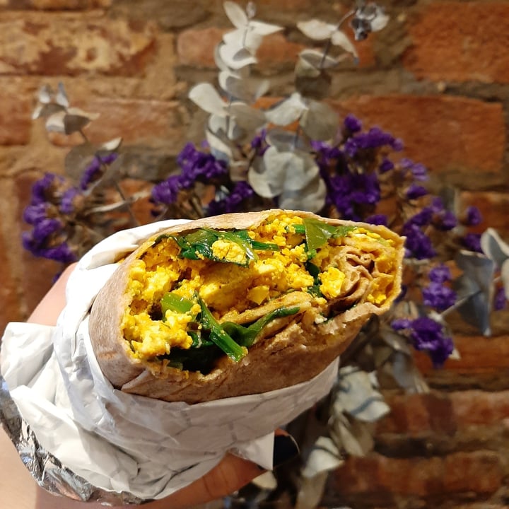 photo of Clementine Bakery Breakfast Burrito shared by @bananasmoothie on  20 Jan 2021 - review