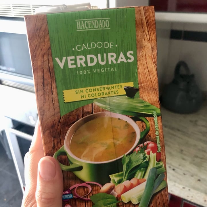photo of Hacendado Caldo de verduras shared by @vegannoe on  18 Aug 2022 - review