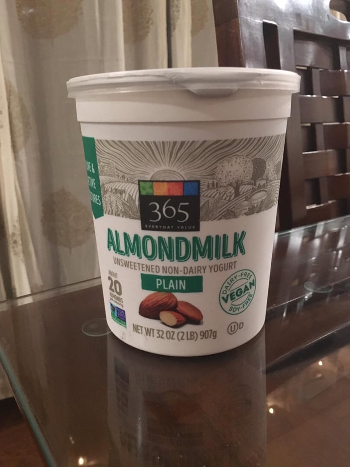 review photo of 365 Whole Foods Market Almondmilk Unsweetened Non-Dairy Yogurt Plain (32 oz) shared by @roopar on 23 Dec 2019 - review