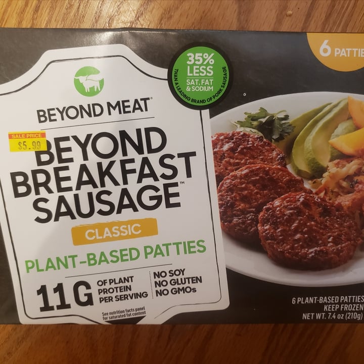 photo of Beyond Meat Beyond breakfast Sausage Classic  shared by @phunkyfrogs on  06 Jun 2020 - review