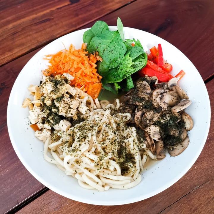 review photo of Cleavy's Vegan & Vegetarian Eatery Ramen Bowl shared by @itsveganjoburg on 20 Feb 2022 - review