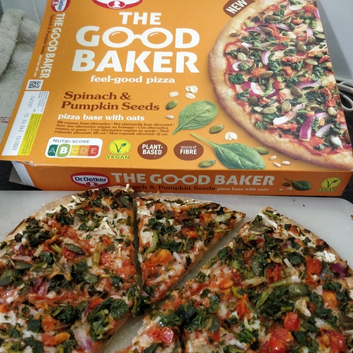 photo of Dr. Oetker The Good Baker Feel-Good Pizza (Spinach & Pumpkin Seeds) shared by @murumuru on  09 Apr 2022 - review