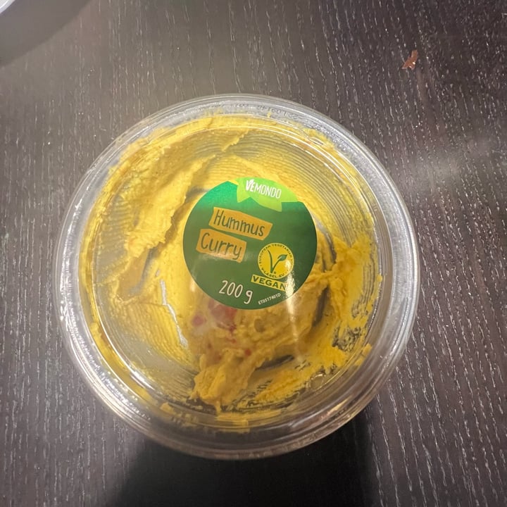 photo of Vemondo Hummus Curry shared by @lucabaldereschi on  19 Apr 2022 - review