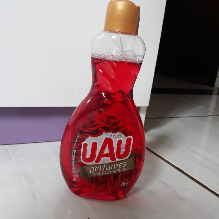 photo of Uau Ingleza uau limpador de uso geral perfumes shared by @mslinda on  10 May 2022 - review