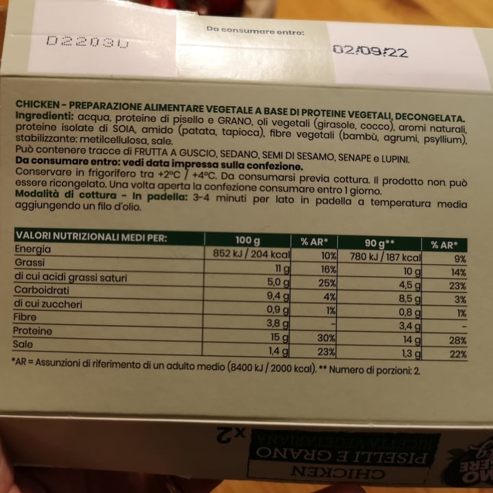review photo of Amo Essere Veg Chicken Piselli E Grano shared by @cieloblu on 31 Aug 2022 - review