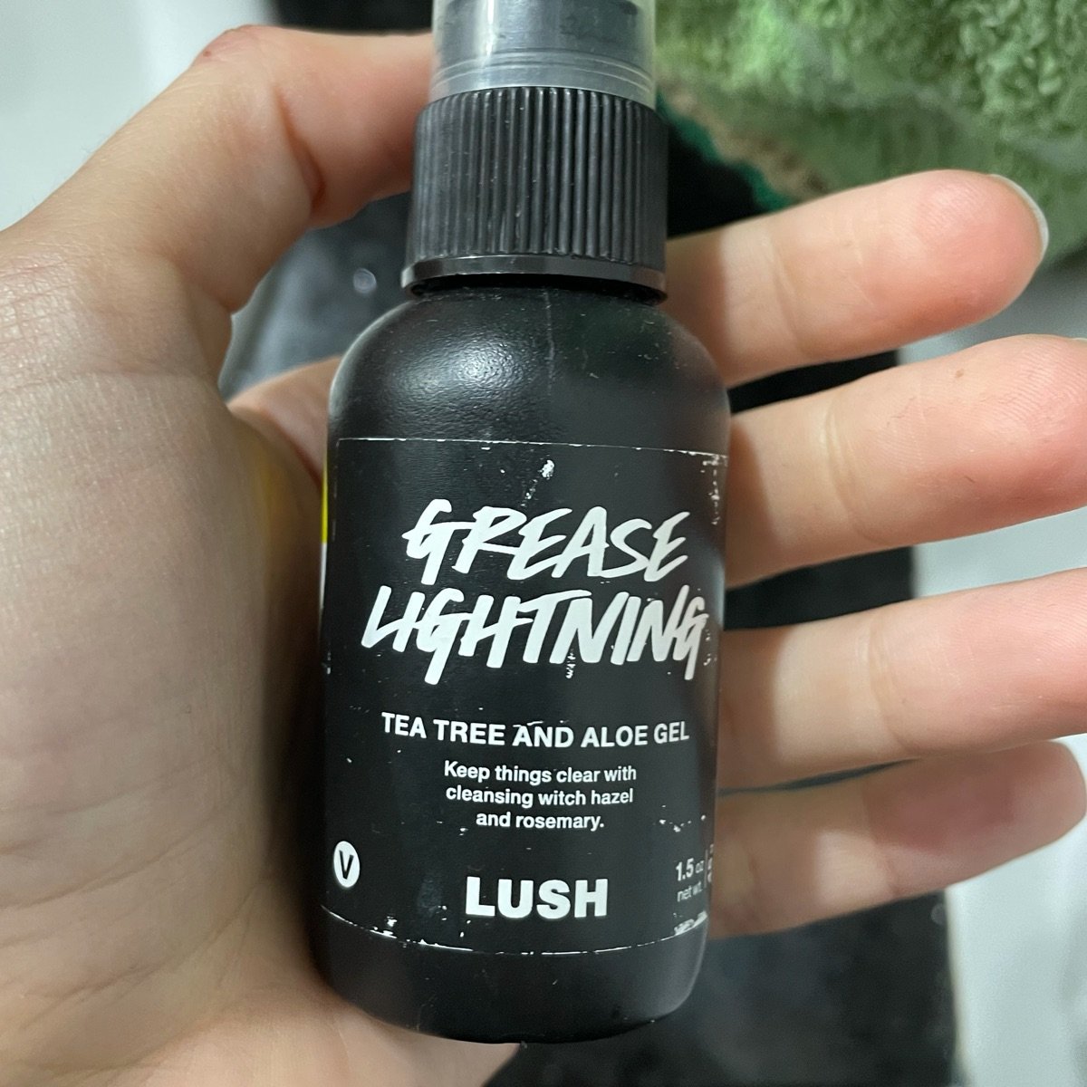 LUSH Fresh Handmade Cosmetics Grease Lightning Reviews abillion