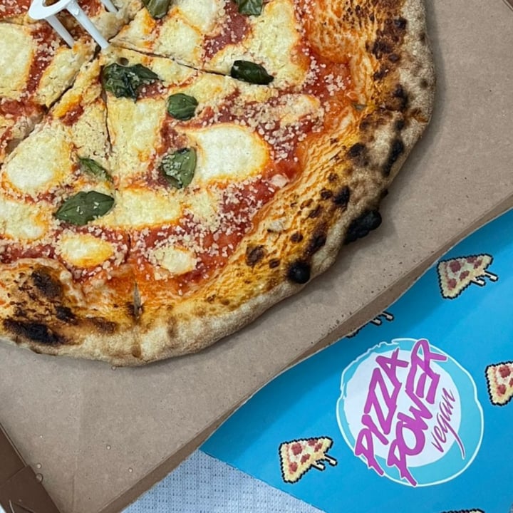 photo of Pizza Power Vegan Pizza Margherita shared by @pssthler on  26 Jun 2022 - review
