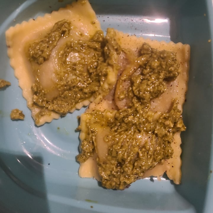 photo of Kite Hill Mushroom Ravioli shared by @hweeder on  18 Jan 2023 - review