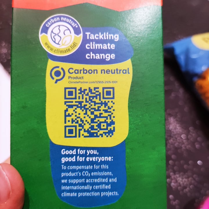 review photo of Vemondo Chock Chunks and orange cookies shared by @gegi3cat on 09 Nov 2022 - review