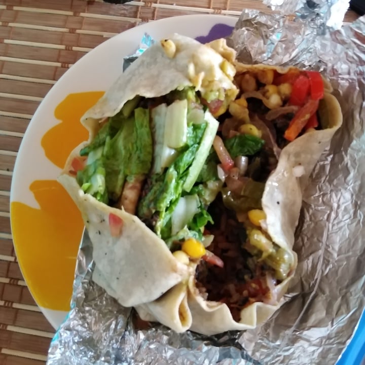 photo of Dalia Plant Power . Mex Burrito shared by @diegomerchanm on  18 Apr 2021 - review