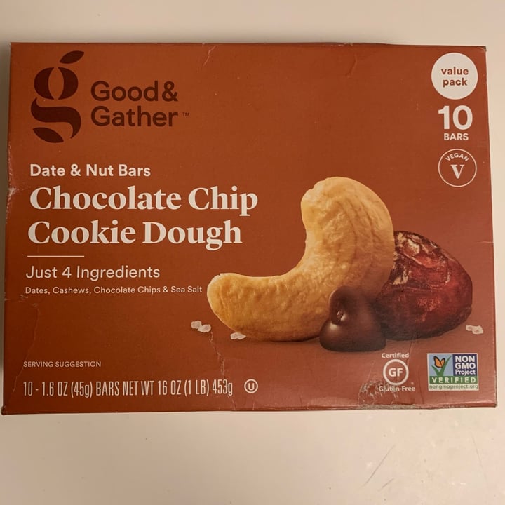 photo of Good & Gather Date & Nut Bars Chocolate Chip Cookie Dough shared by @embean on  14 Jun 2022 - review