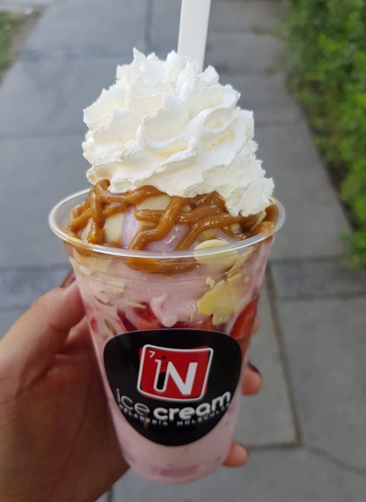 photo of Nicecream Chile Nicecream y waffle vegano shared by @romiauna on  24 May 2019 - review