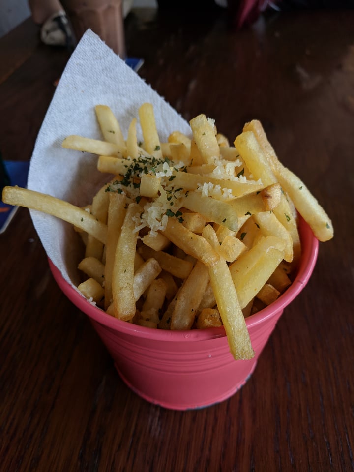 photo of Sun Ray Cafe Truffle Fries shared by @rphly on  15 Feb 2018 - review