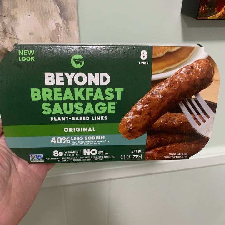 photo of Beyond Meat Breakfast Sausage Links shared by @onehungryvegan on  09 Dec 2022 - review