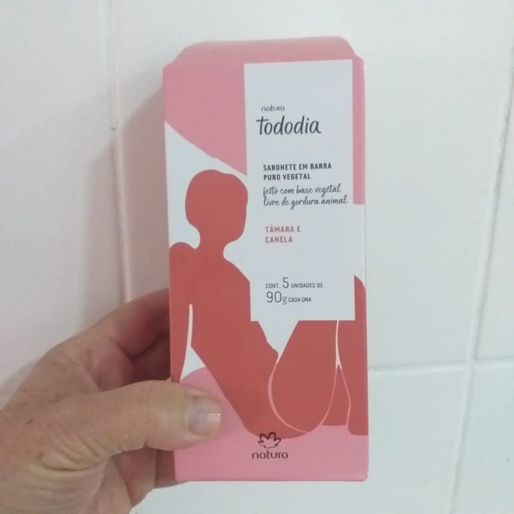 photo of Natura sabonete puro vegetal - Tâmara e Canela shared by @driely on  04 May 2022 - review