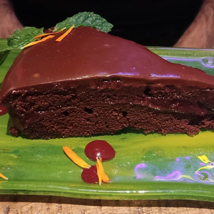 photo of Desoriente Tarta Sacher shared by @ailedail on  22 Dec 2022 - review