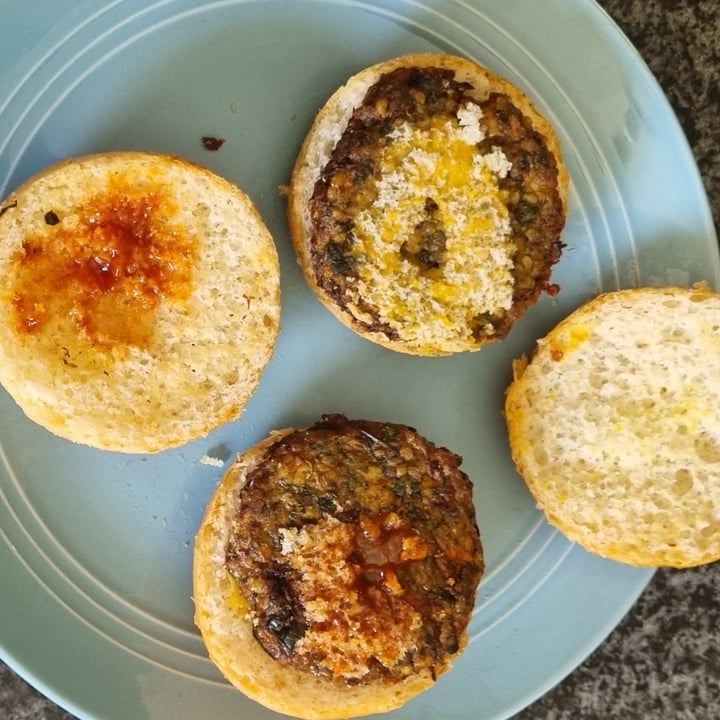 photo of Woolworths Food Bbq quinoa sliders shared by @sunshineyum on  28 Jan 2022 - review