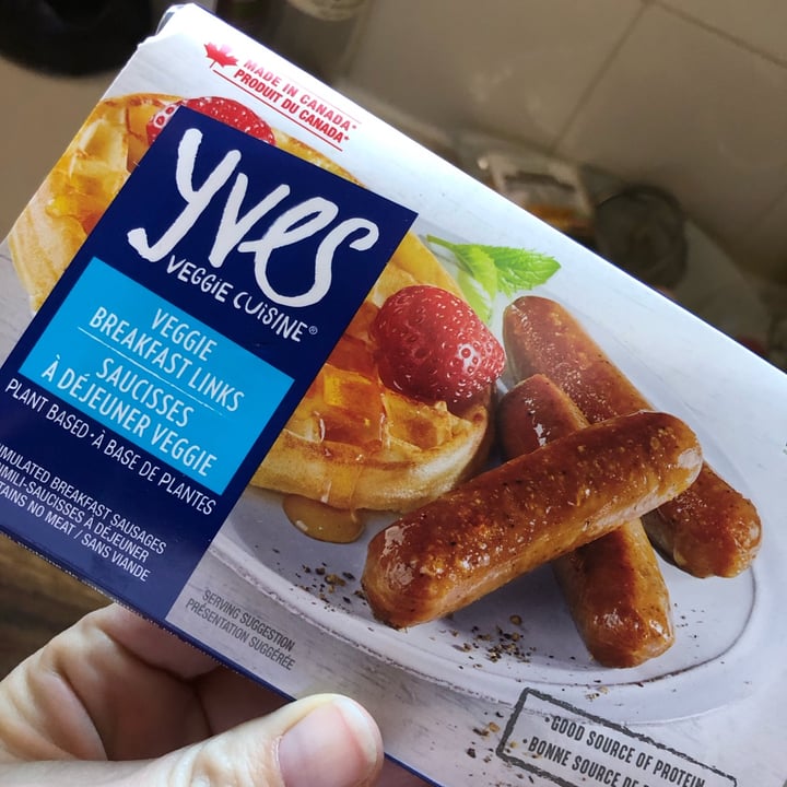 review photo of Yves Veggie Cuisine Veggie Breakfast Links shared by @aamber on 12 Dec 2021 - review