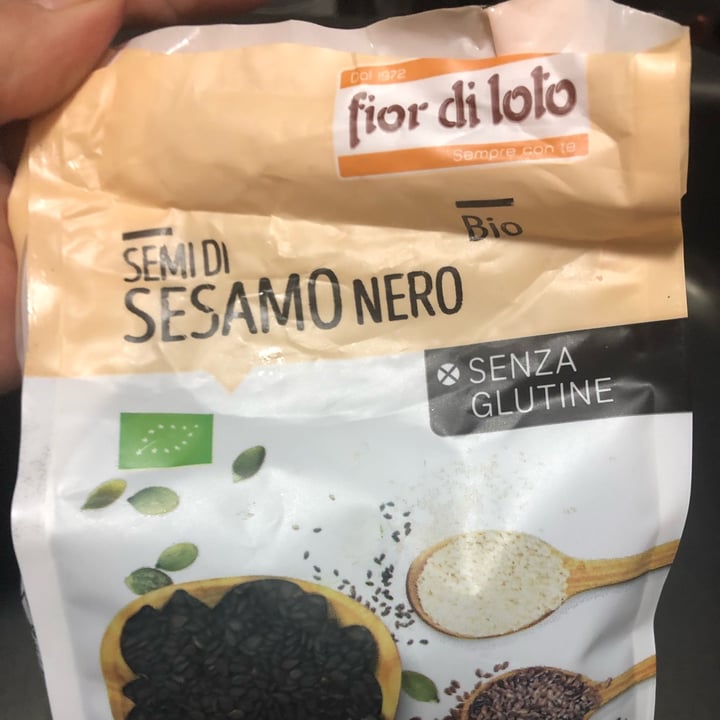photo of Fior di Loto Semi di sesamo nero shared by @allinca on  04 Dec 2021 - review