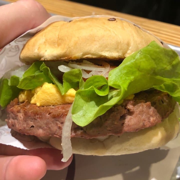 photo of Burger 54 Hamburguesa NOT Cheese shared by @lucaseggi on  29 Aug 2021 - review