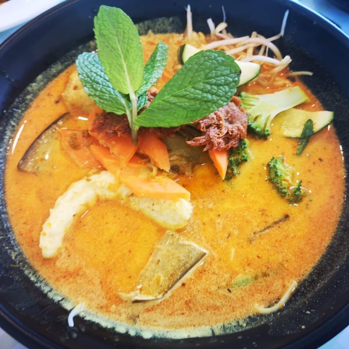 photo of Vegi and Coffee Lover Laksa shared by @craiglambie42 on  11 Dec 2022 - review