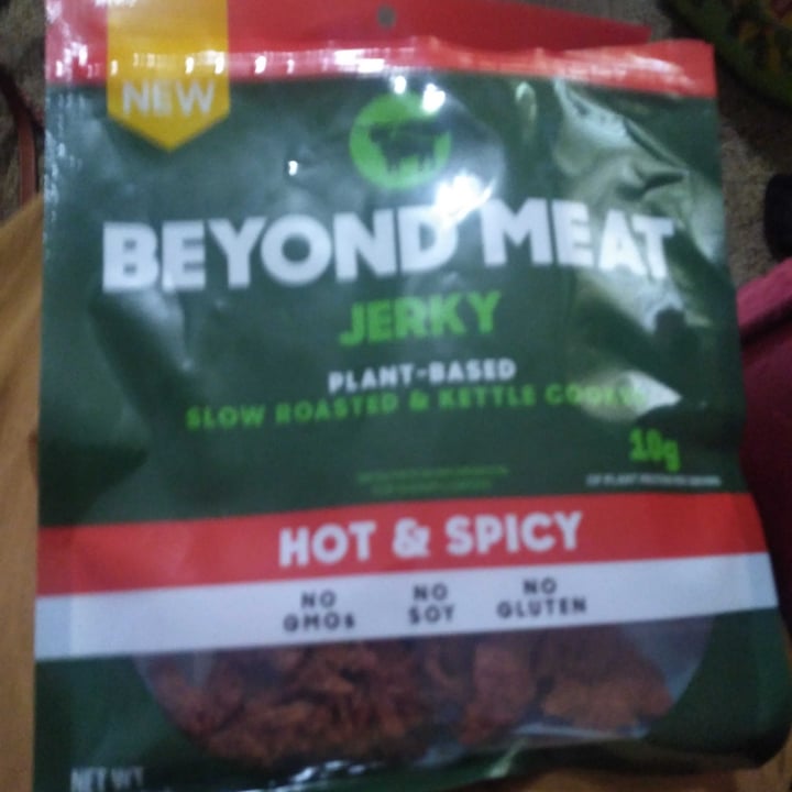 photo of Beyond Meat Beyond Meat Hot & Spicy shared by @earthenlynx on  08 Jul 2022 - review
