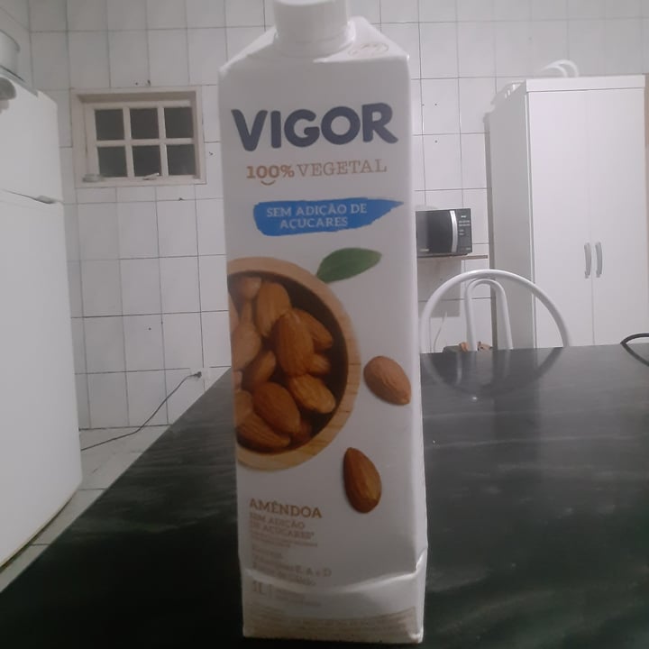 review photo of Vigor Leite De Amêndoa Sem Açúcar shared by @ellengama on 07 May 2022 - review