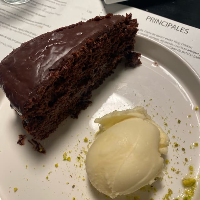 Foto del plato “Tarta Sacher”