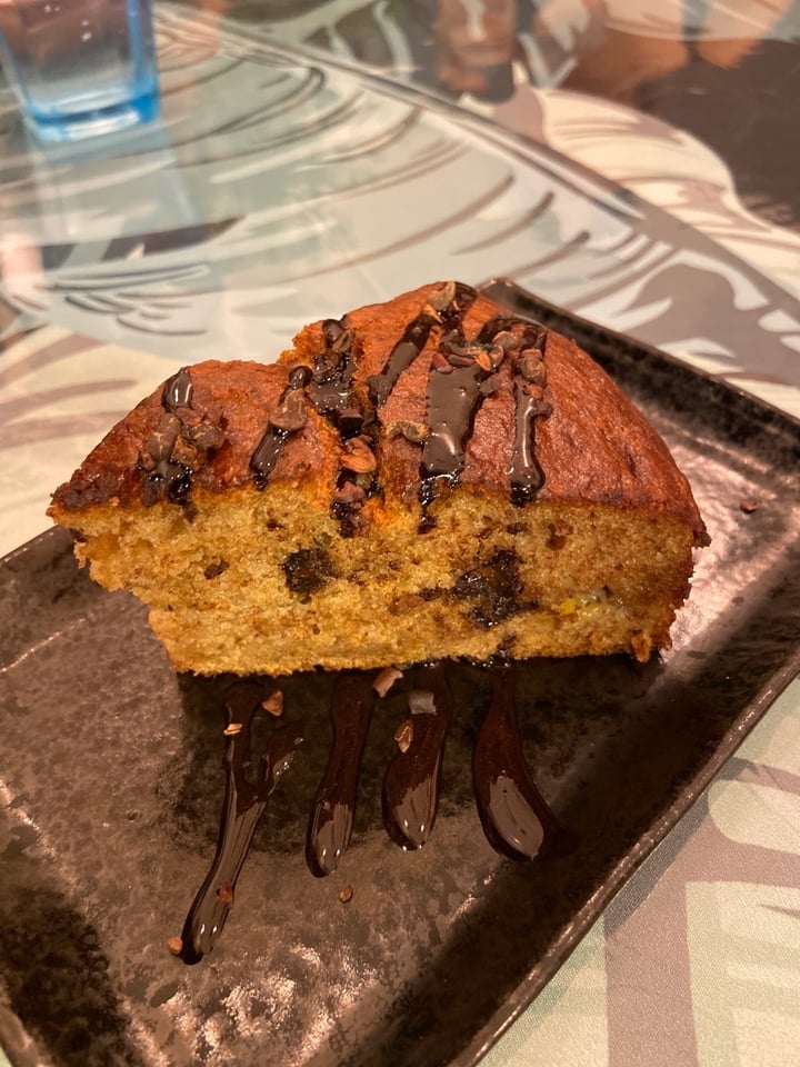 review photo of Well Dressed Salad Bar Chocolate Banana cake shared by @emberxx on 07 Jan 2020 - review