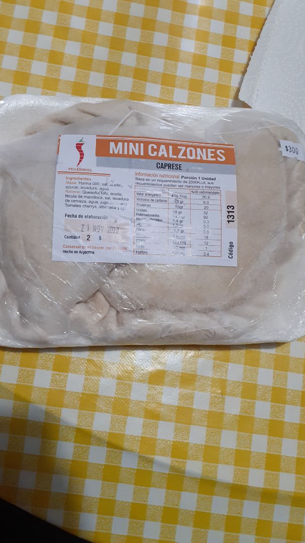 photo of Veganuel Mini Calzone caprese shared by @0hmyveg on  05 Dec 2020 - review