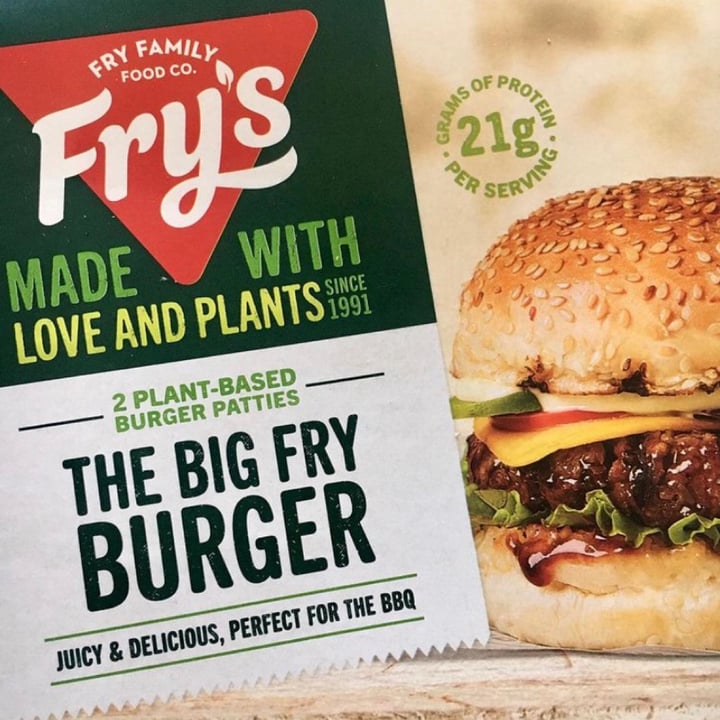 photo of Fry's Family Food The Big Fry Burger shared by @anothersavegan on  07 Mar 2021 - review