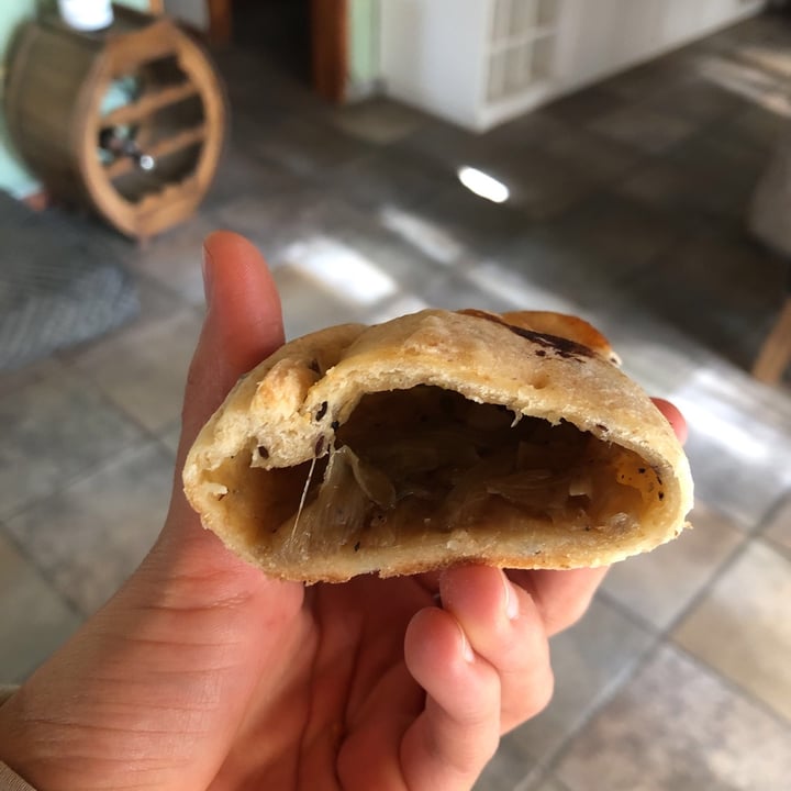 review photo of El búho panadería Empanadas shared by @lolaara on 01 Sep 2020 - review
