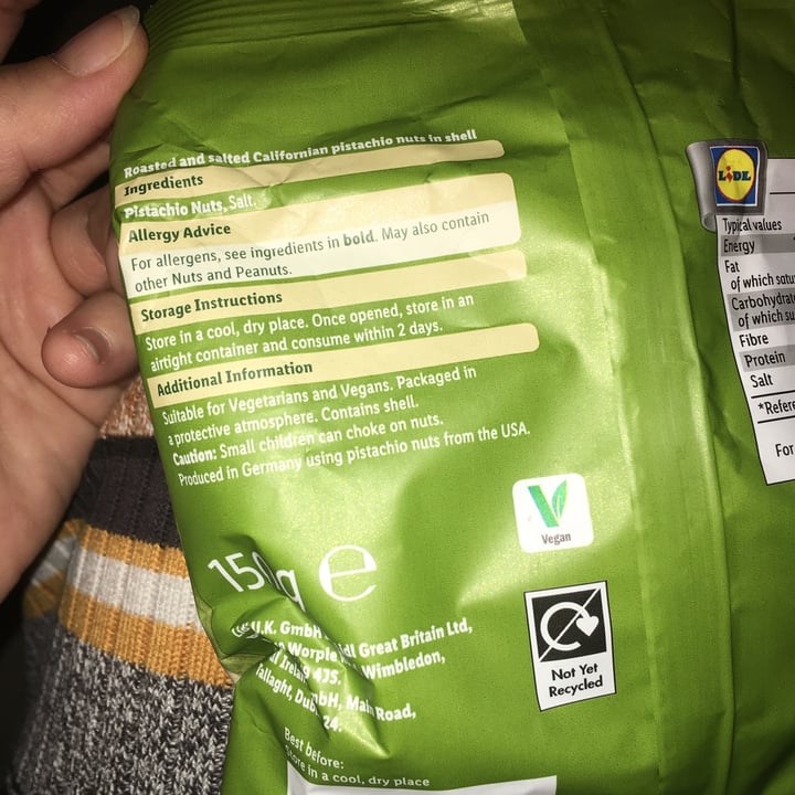 photo of Alesto Salted Californian Pistachios shared by @infinitelove on  17 Jan 2021 - review