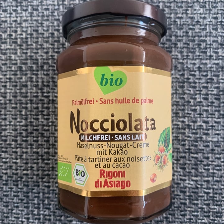 photo of Rigoni di Asiago Nocciolata Dairy Free Hazelnut Spread with Cocoa shared by @veganusefulinfo on  29 Mar 2022 - review