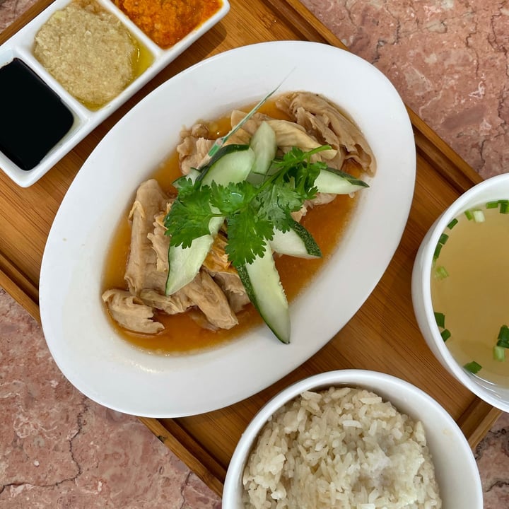 photo of Privé Wheelock Hainanese Chicken Rice shared by @swetasahu on  17 Jan 2021 - review