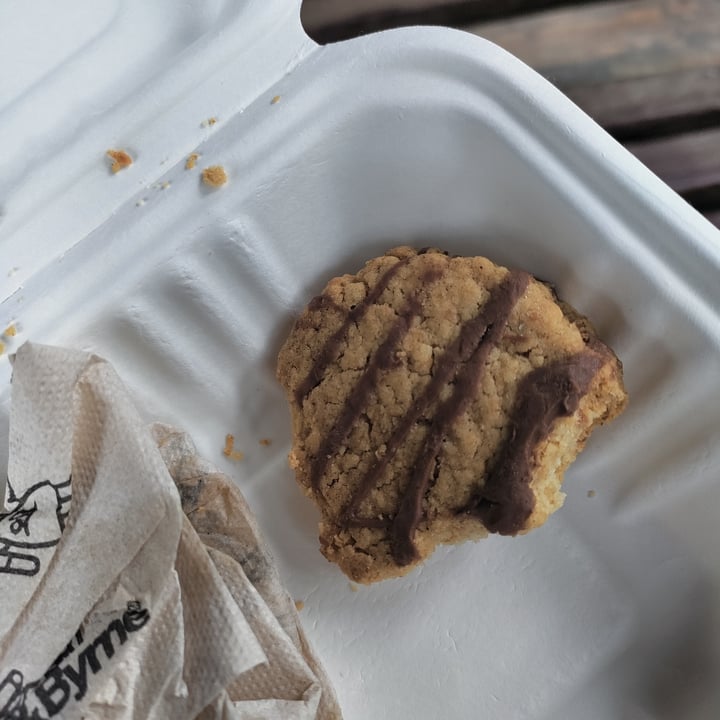 photo of Synge & Byrne Glenveagh National Park Visitor Centre Vegan Cookie shared by @magzape on  23 Aug 2022 - review