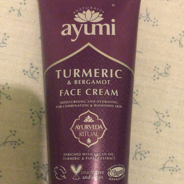 photo of Ayumi Turmeric & Shea Butter Face Cream shared by @aurortyc on  14 May 2022 - review