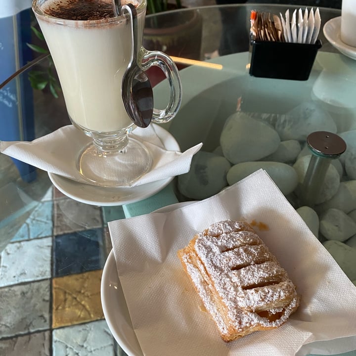 photo of Bar Cafè Millenium Strudel Di Mele shared by @valf on  24 Jul 2022 - review