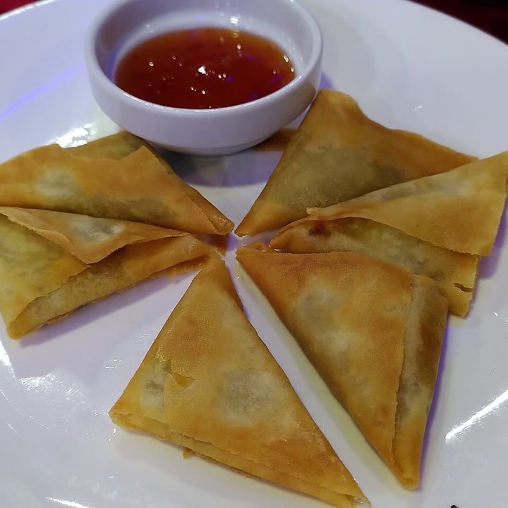 photo of Fuxiang Samosas de curry shared by @nayaralupo on  10 Dec 2021 - review