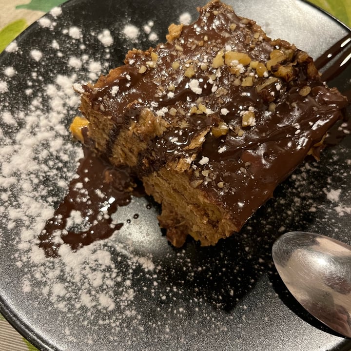 review photo of La Galla Tasca Vegana tarta de la abuela shared by @beginveganbegun on 06 Nov 2022 - review