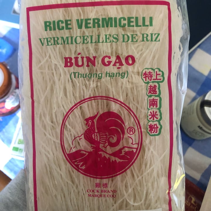 photo of Cock brand Rice sticks shared by @annafabrizzi on  18 Feb 2022 - review